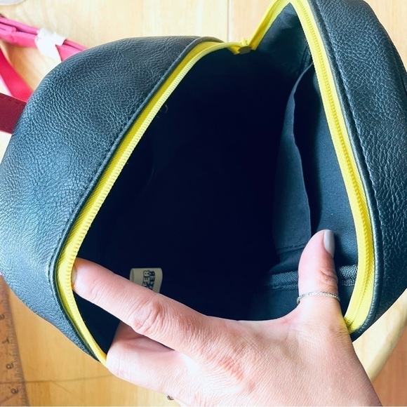 NWT Hunter x Hunter Hisoka Morow Mini Backpack – Anime & Manga Fan Must-Have! 🎒 - Picture 12 of 12